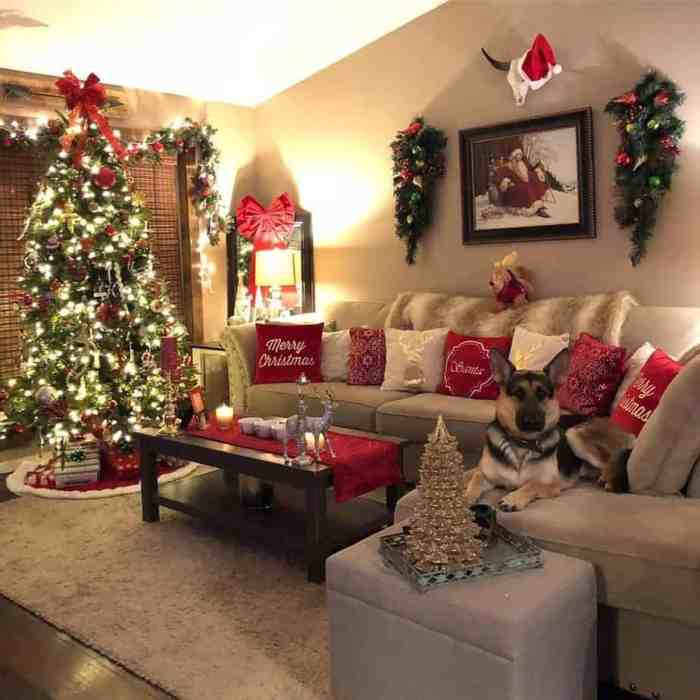 How to christmas decorate a small living room