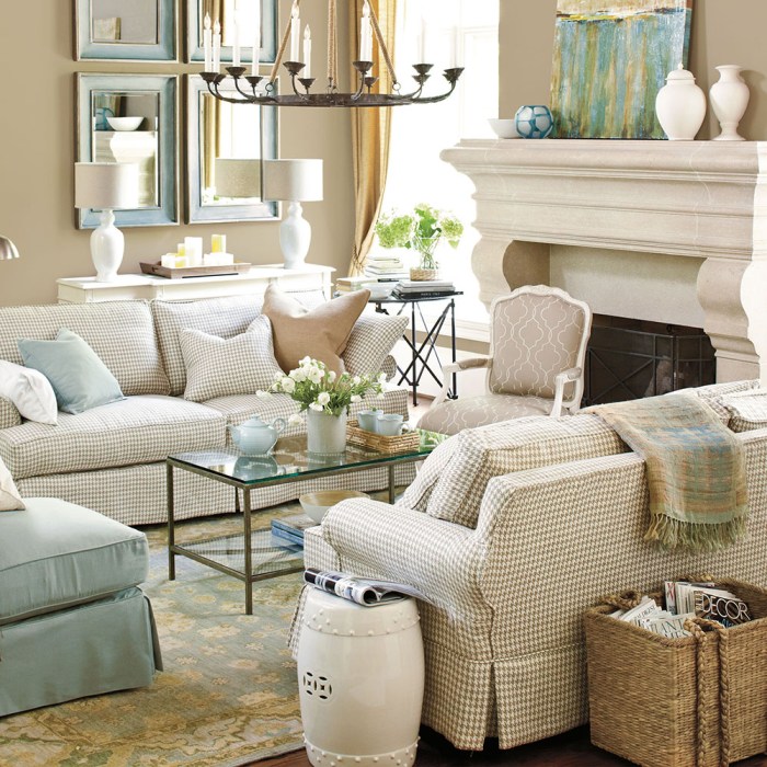 How to decorate french country living room